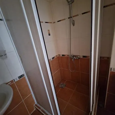 Apartment - Centre