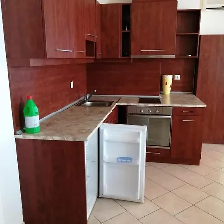 - Centre Apartment